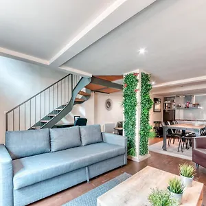 Guestready - Superbe Maison De Duplex Lyon