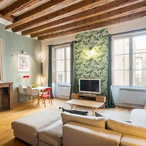 Honore - Amboise Appartamento